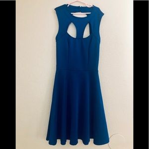 Guess blue sleeveless skater dress size small